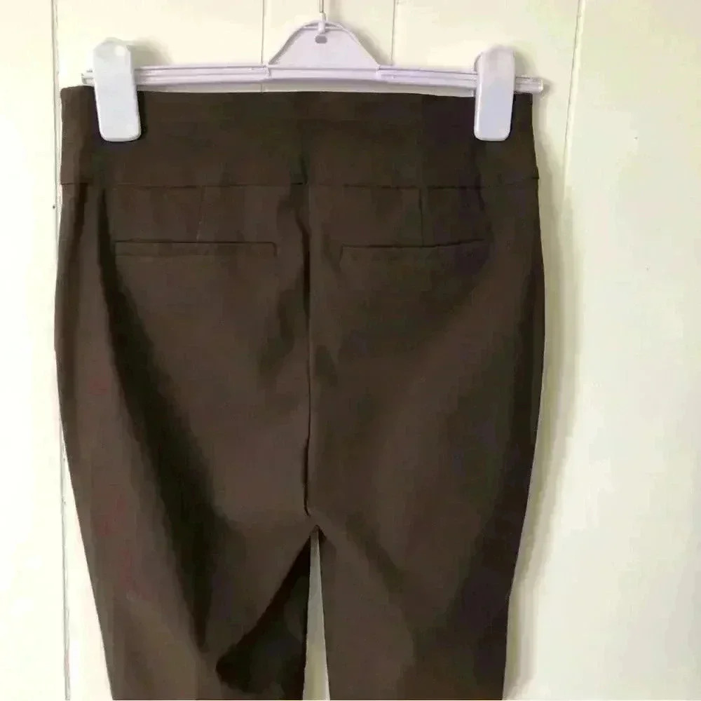 Chico’s Slim Leg Trousers Size 4R - Picture 6 of 6